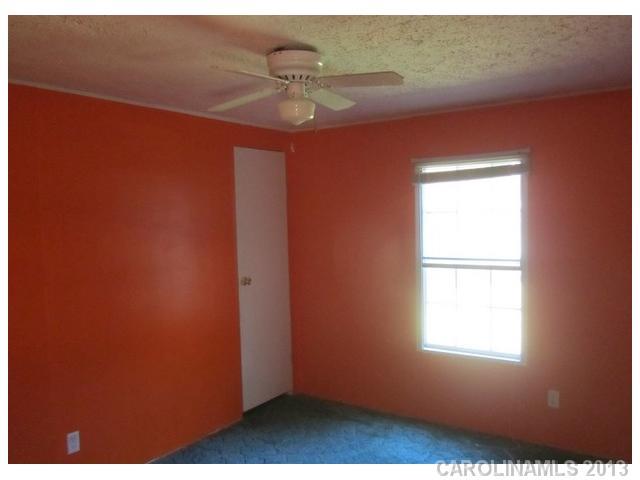 202 River Loop Road Belmont, NC 28012 - Photo 8 of 10 Gallery Image 8