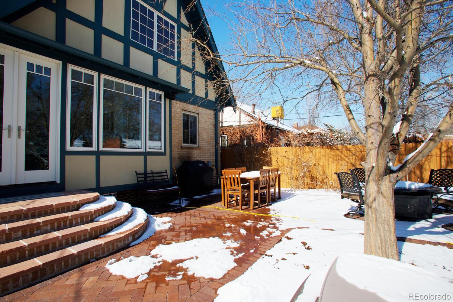 2052 Leyden Street Denver, CO 80207 - Photo 26 of 28