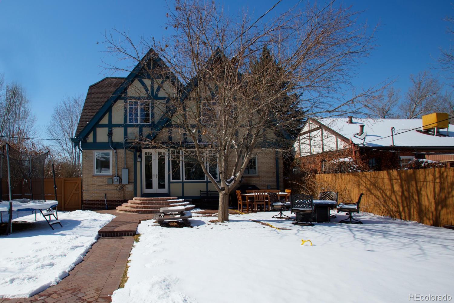 2052 Leyden Street Denver, CO 80207 - Photo 27 of 28