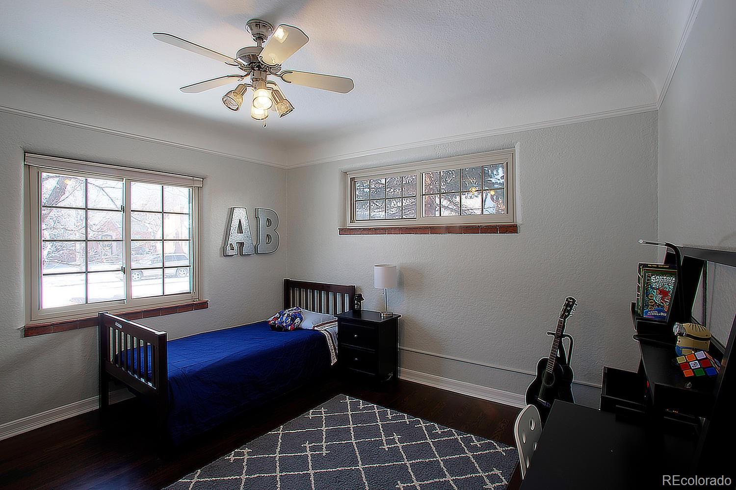 2052 Leyden Street Denver, CO 80207 - Photo 10 of 28