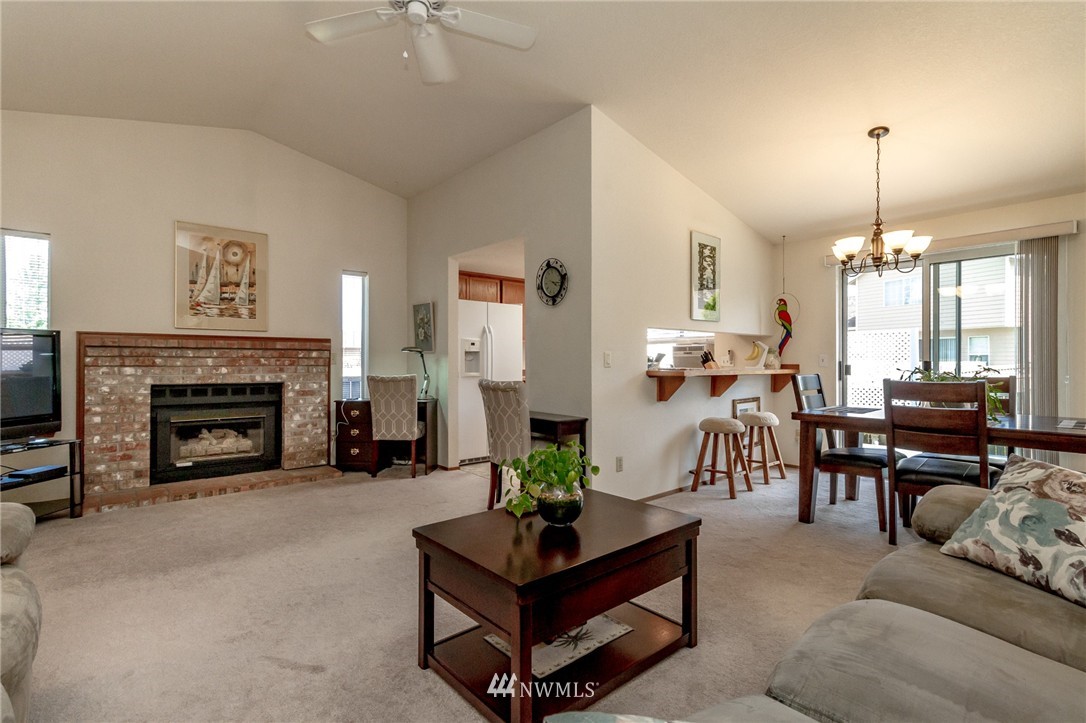 34513 14th Way Southwest Federal Way, WA 98023 - Photo 12 of 24