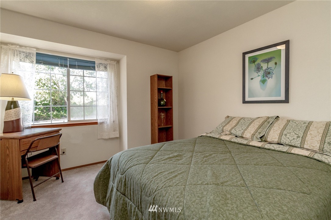 34513 14th Way Southwest Federal Way, WA 98023 - Photo 17 of 24