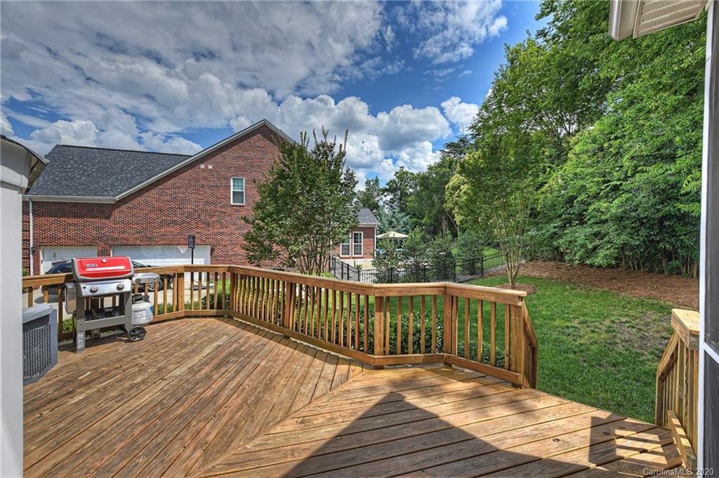 2362 Harvester Avenue Fort Mill, SC 29708 - Photo 38 of 48 Gallery Image 38