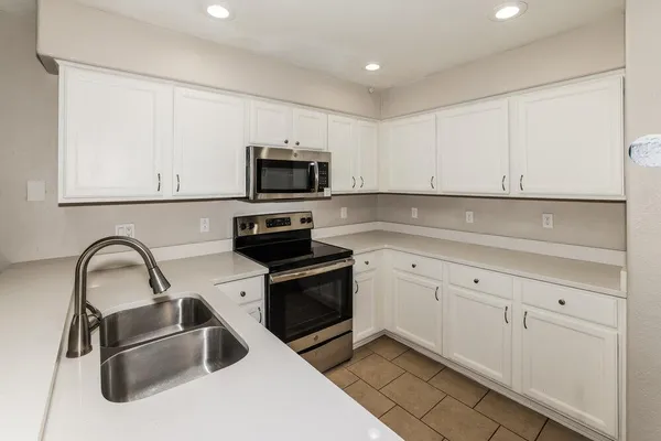 $1,805 | 14720 West Lamoille Drive, Surprise, AZ 85374