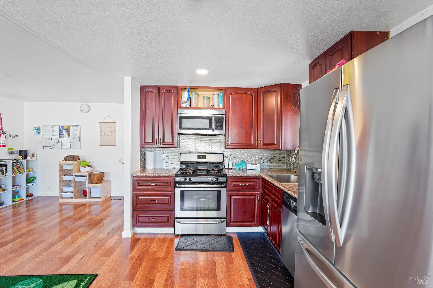 324 Pear Lane Santa Rosa, CA 95407 - Photo 12 of 38