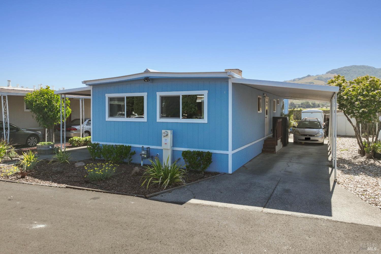 324 Pear Lane Santa Rosa, CA 95407 - Photo 3 of 38