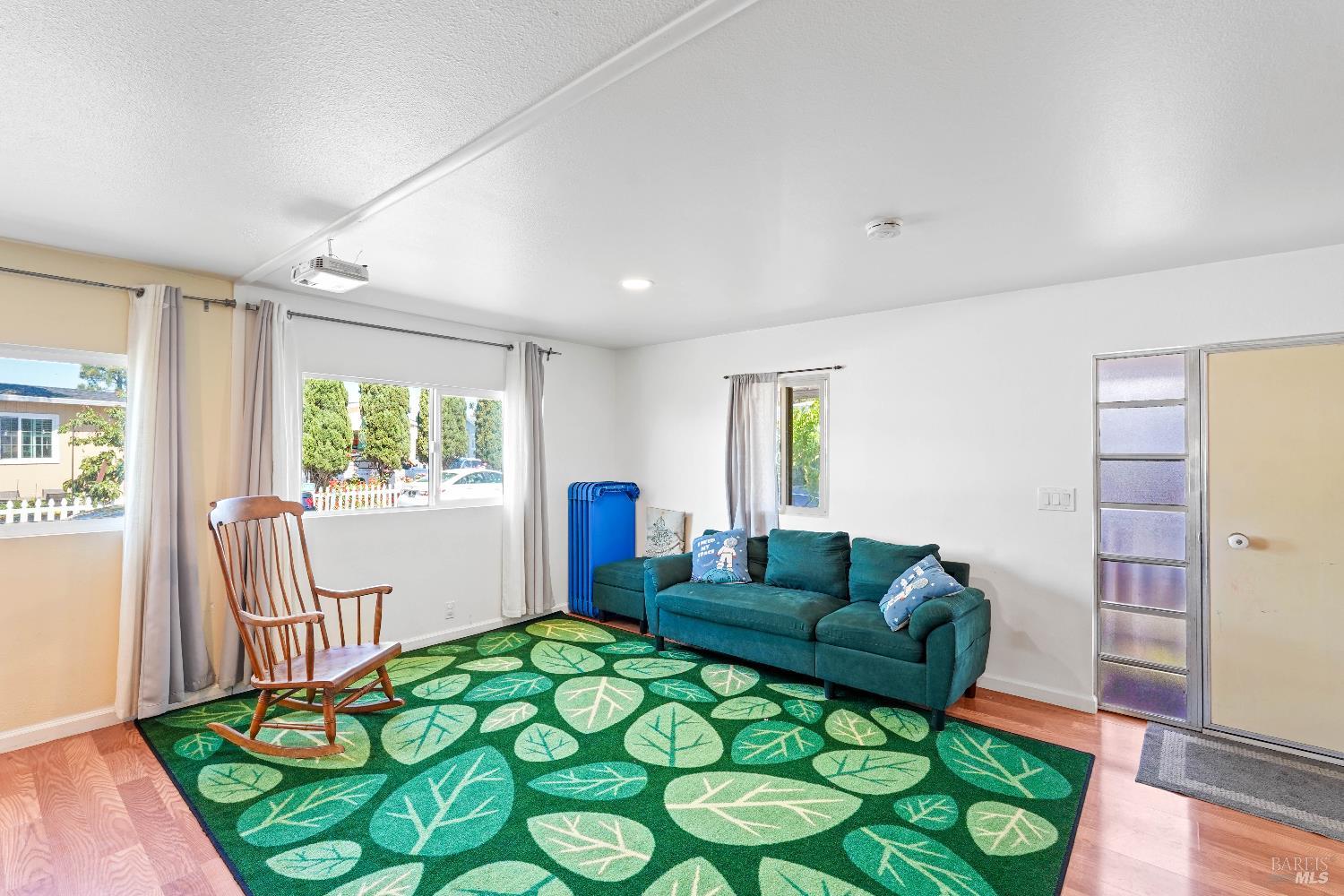 324 Pear Lane Santa Rosa, CA 95407 - Photo 7 of 38