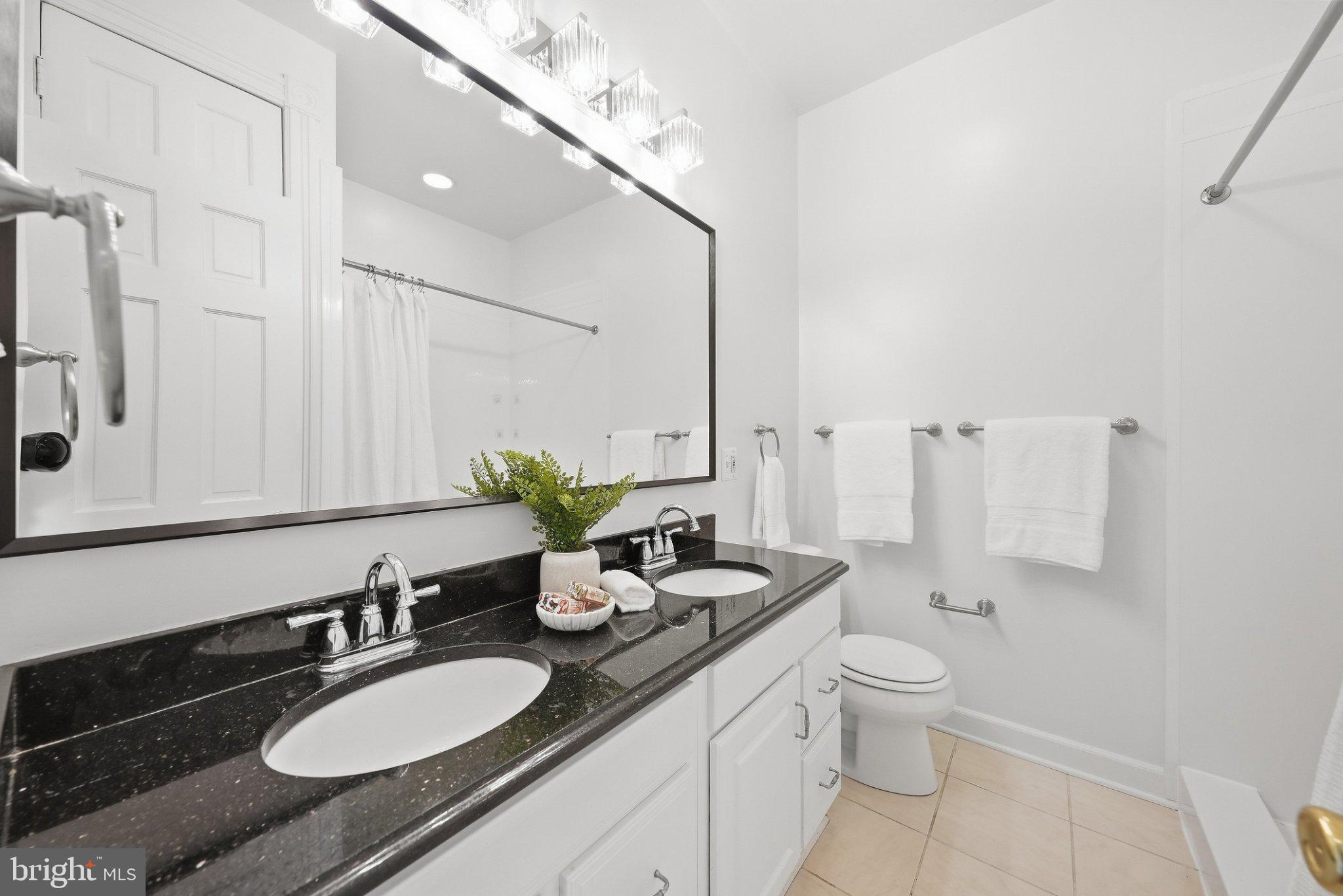 1813 Riggs Place Northwest Washington, DC 20009 - Photo 26 of 53 Gallery Image 26