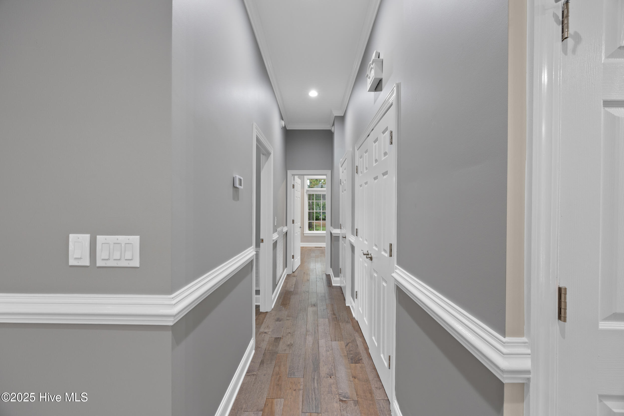 376 Red Fox Run Drive Wallace, NC 28466 - Photo 28 of 68 36_hallway