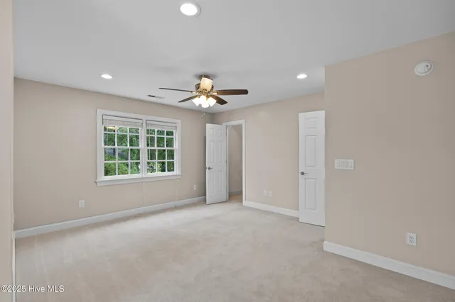 $685,000 | 376 Red Fox Run Drive, Wallace, NC 28466