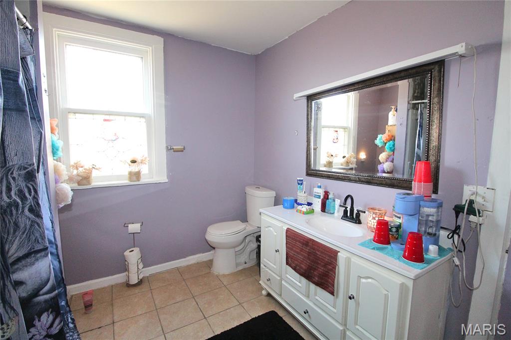 2202 Mills Avenue Alton, IL 62002 - Photo 22 of 34