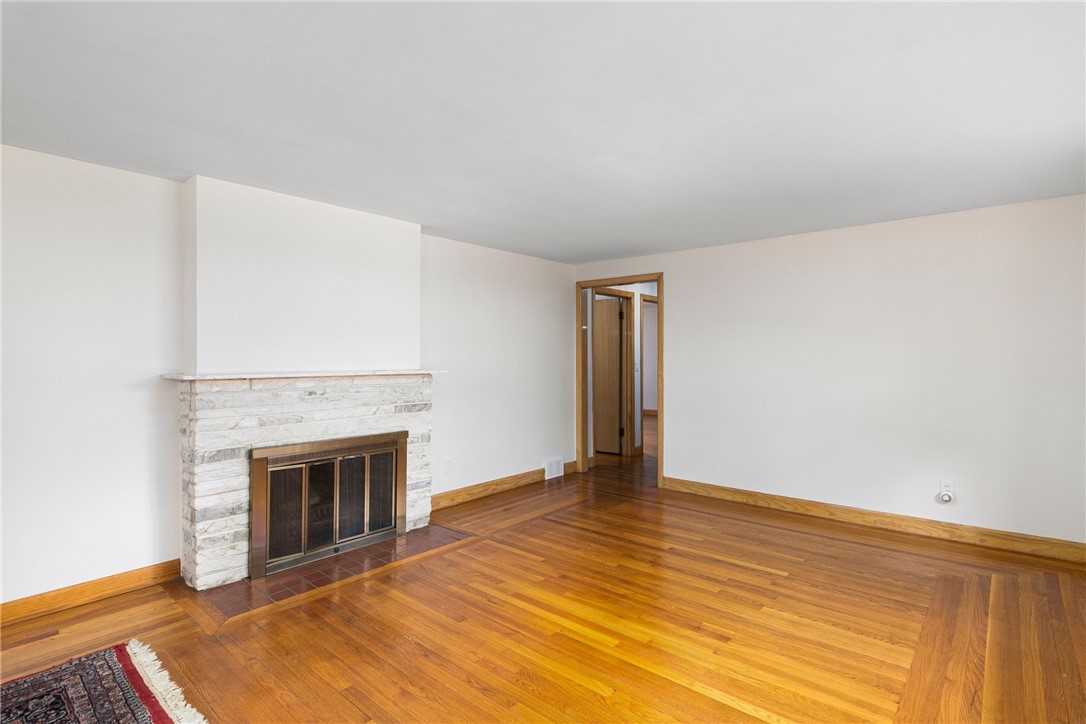 22 Althea Drive Cranston, RI 02920 - Photo 11 of 32