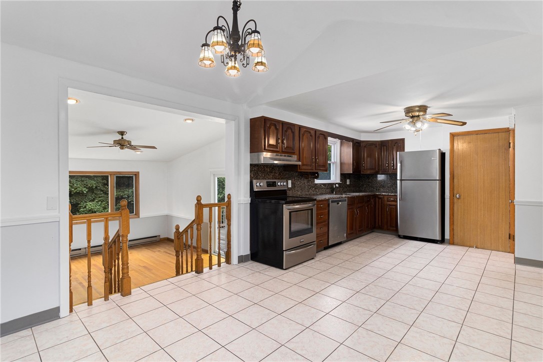 22 Althea Drive Cranston, RI 02920 - Photo 15 of 32