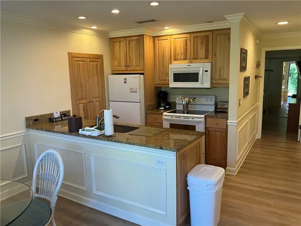 $304,900 | 1175 North Beachview Drive North, Unit 102, Jekyll Island, GA 31527