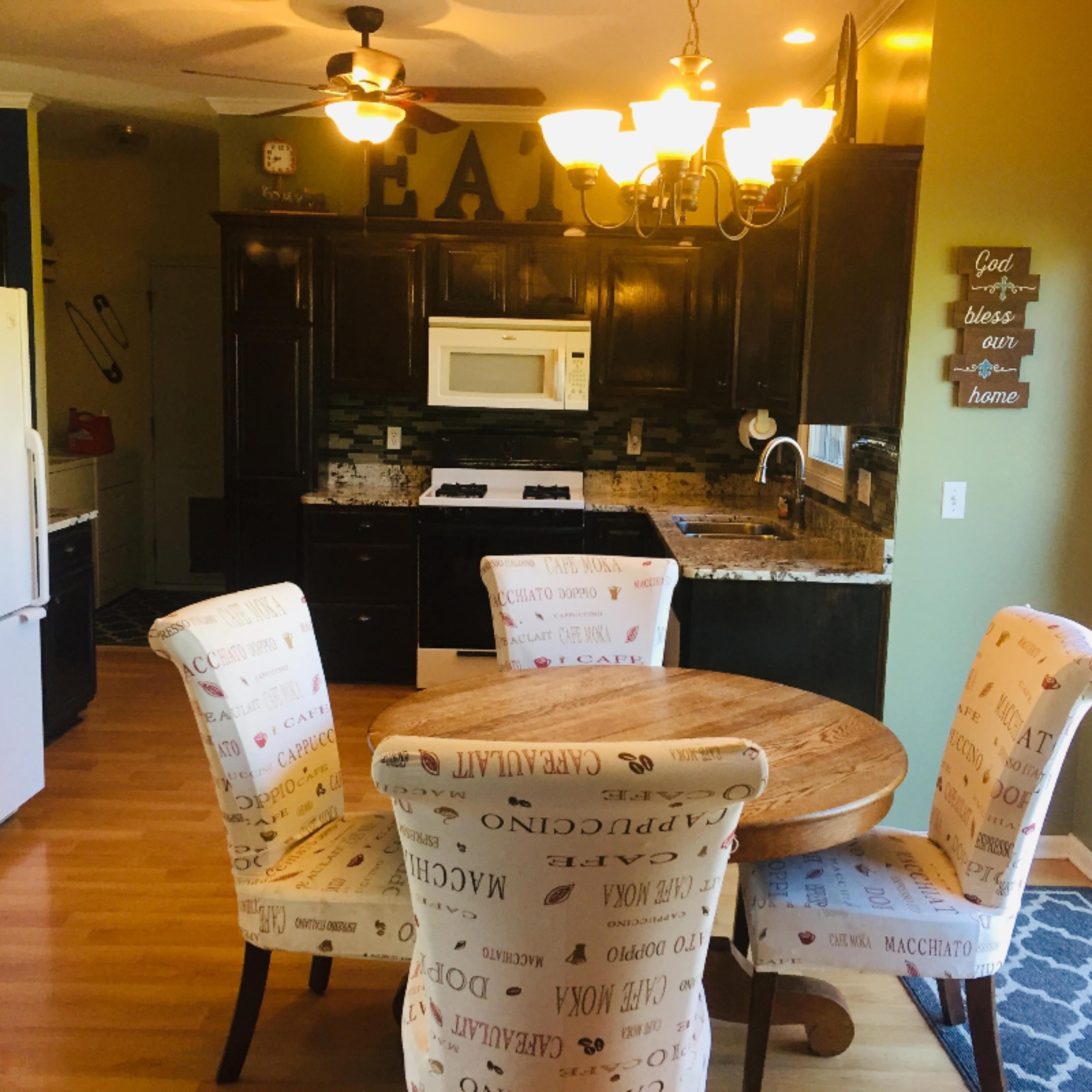 4665 Browntown Road Bridgman, MI 49106 - Photo 3 of 44 Dining area