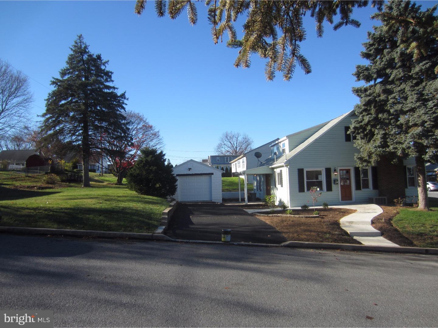 301 Parkside Avenue Shillington, PA 19607 - Photo 10 of 22
