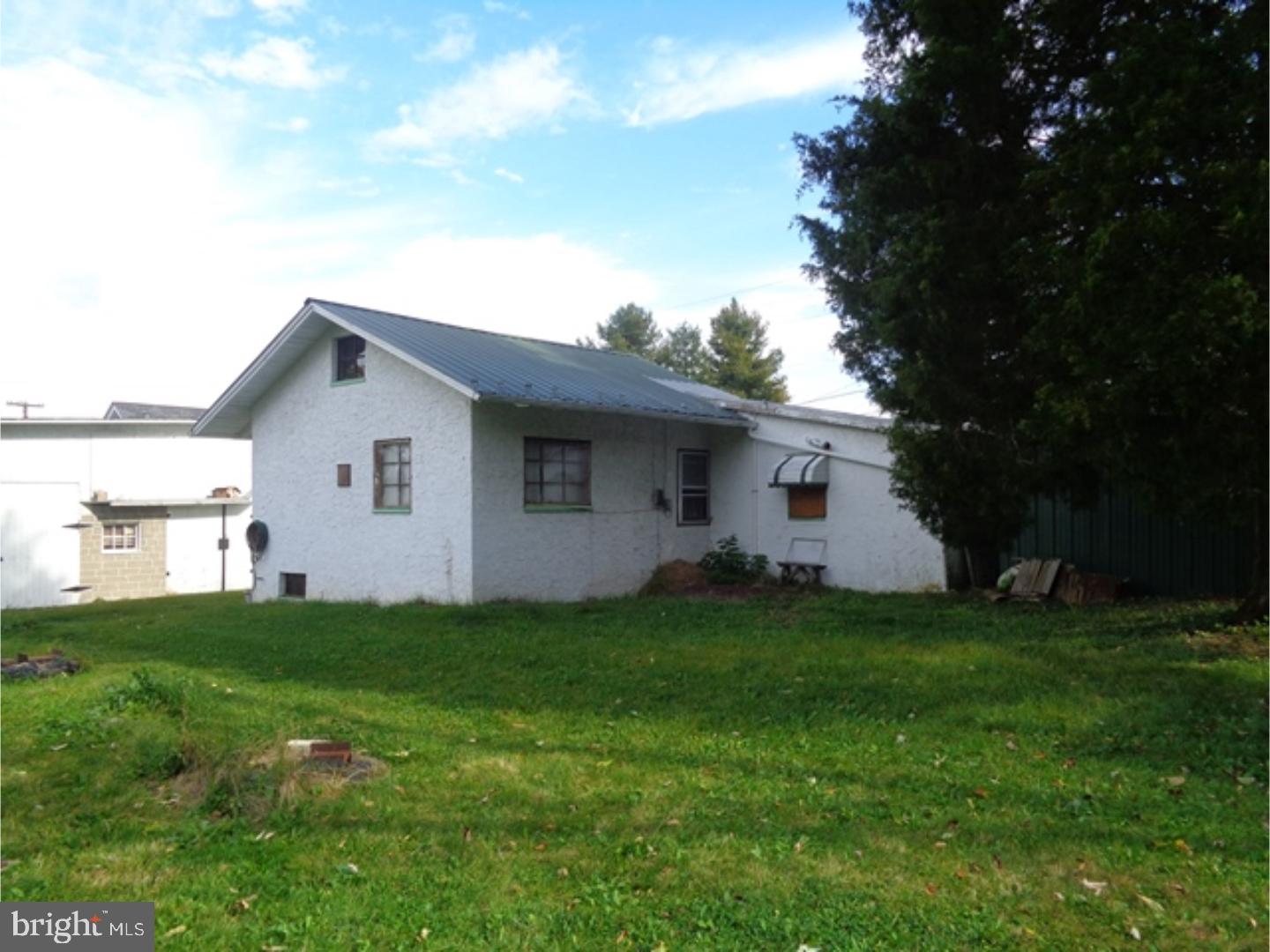 692 Cold Run Road Birdsboro, PA 19508 - Photo 4 of 9 Gallery Image 4