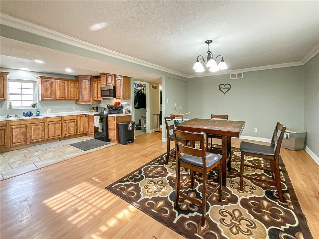 1741 McVey Road Sedalia, MO 65301 - Photo 7 of 29