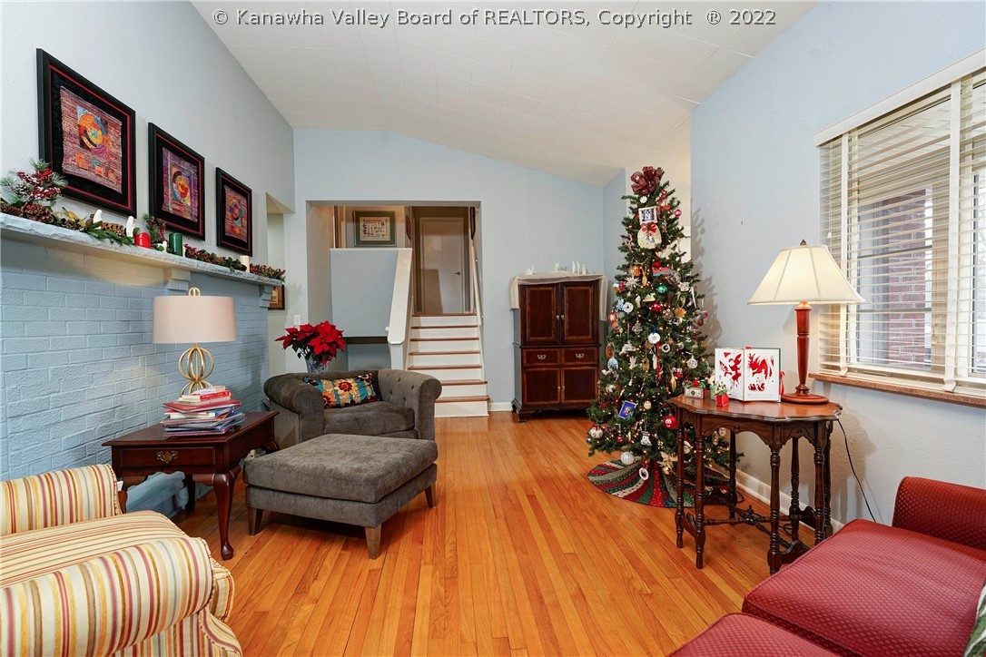 847 Carroll Road Charleston, WV 25314 - Photo 7 of 25 Gallery Image 7