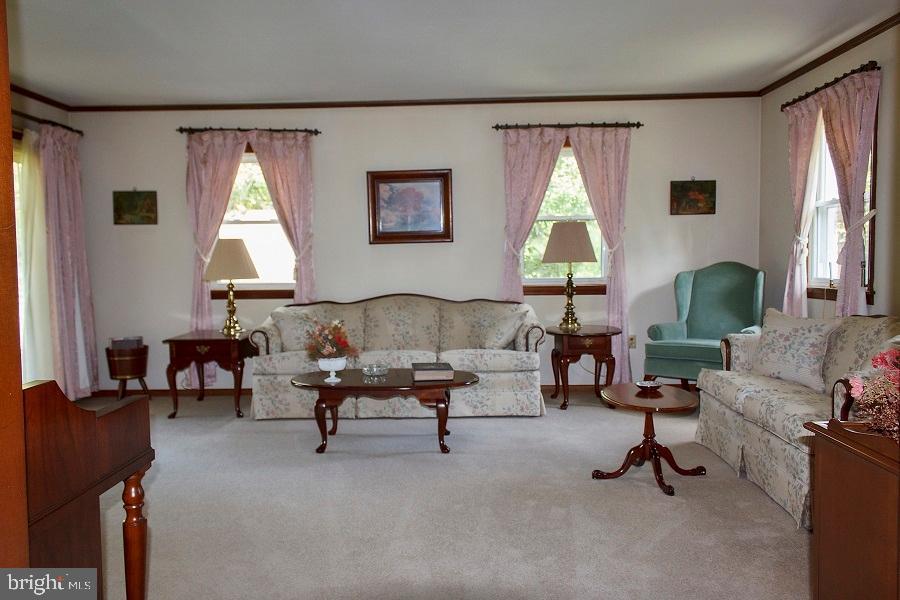 1009 Penn Grant Road Lancaster, PA 17602 - Photo 11 of 26 Gallery Image 11