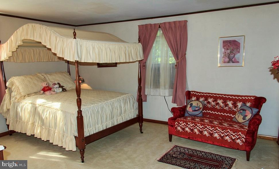 1009 Penn Grant Road Lancaster, PA 17602 - Photo 24 of 26 Gallery Image 24