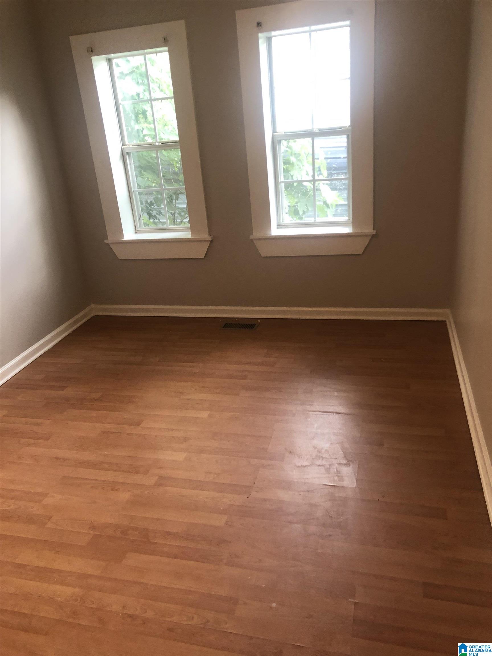 407 Elm Street Oneonta, AL 35121 - Photo 6 of 15