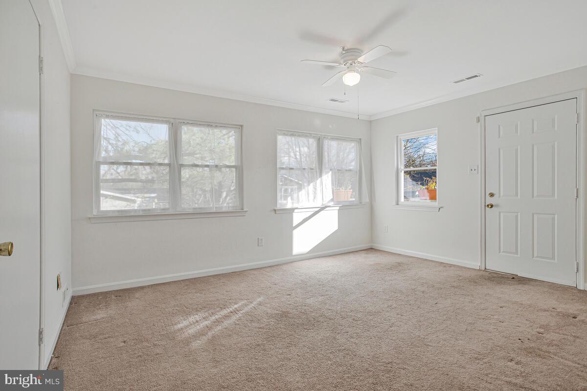 Sunroom  faces South/East