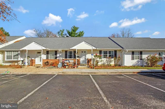 $279,990 | 9264 Cherry Lane, Unit 47, Laurel, MD 20708