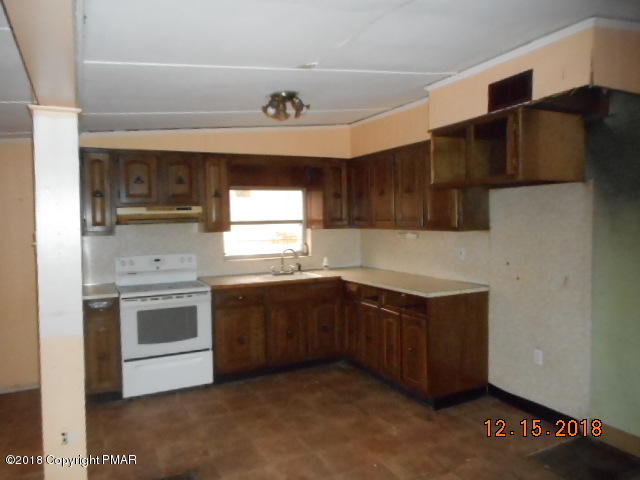 1336 Brislin Road Stroudsburg, PA 18360 - Photo 7 of 11 DSCN8226