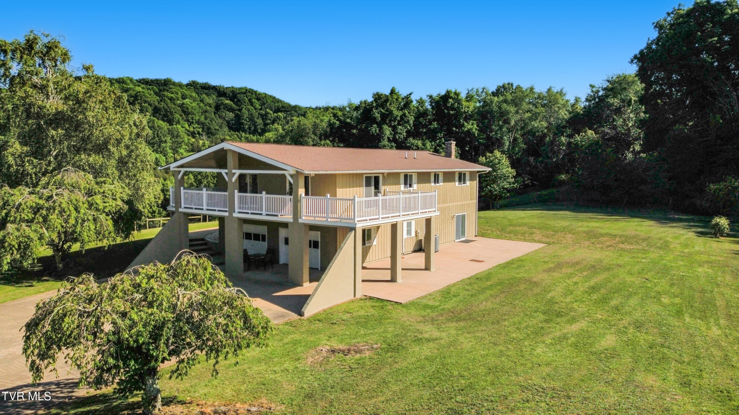 27363 Fudge Road Meadowview, VA 24361 - Photo 14 of 83 dji_fly_20260402_030332_983_178061110181