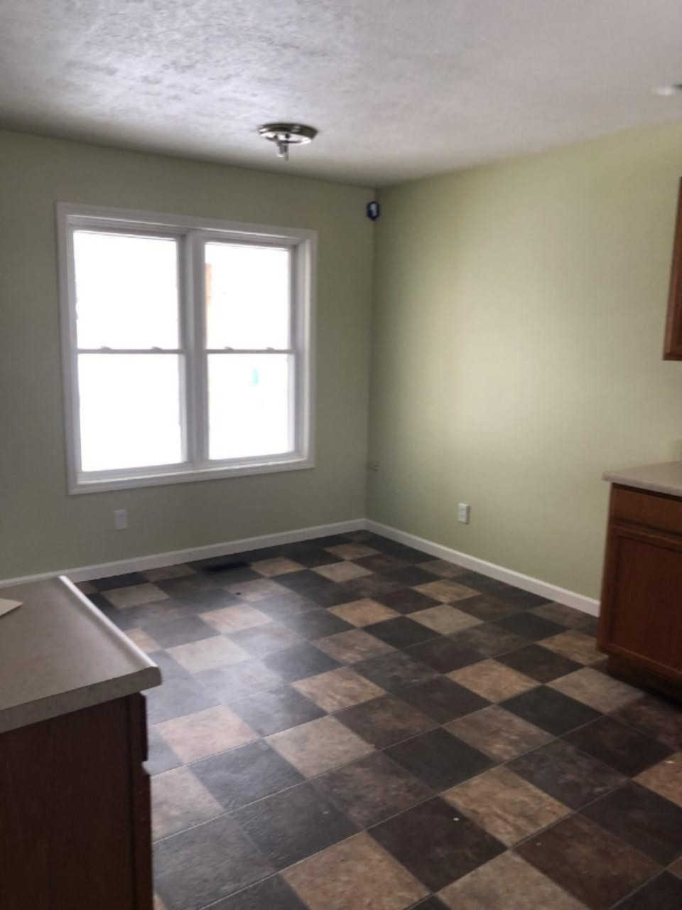 1107 Krum Avenue Three Rivers, MI 49093 - Photo 8 of 19 Dining Area