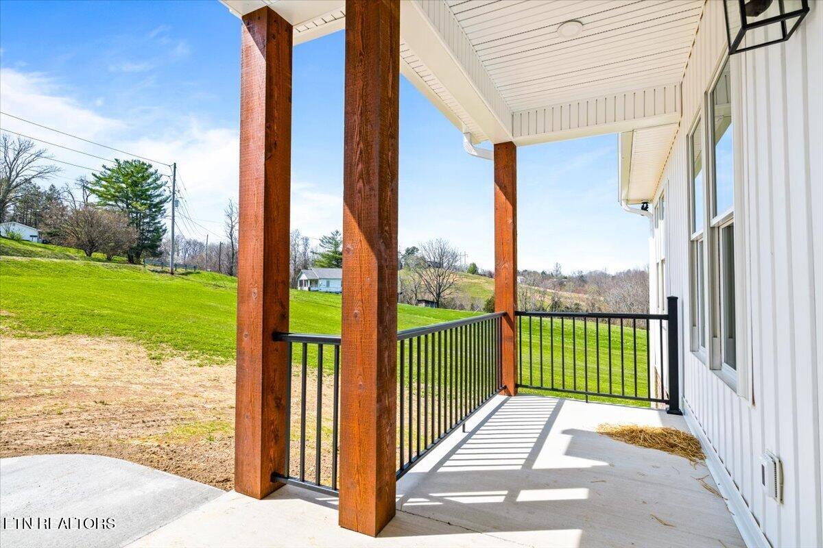 2271 Long Hollow Road La Follette, TN 37766 - Photo 7 of 48 07-2137 Long Hollow Rd