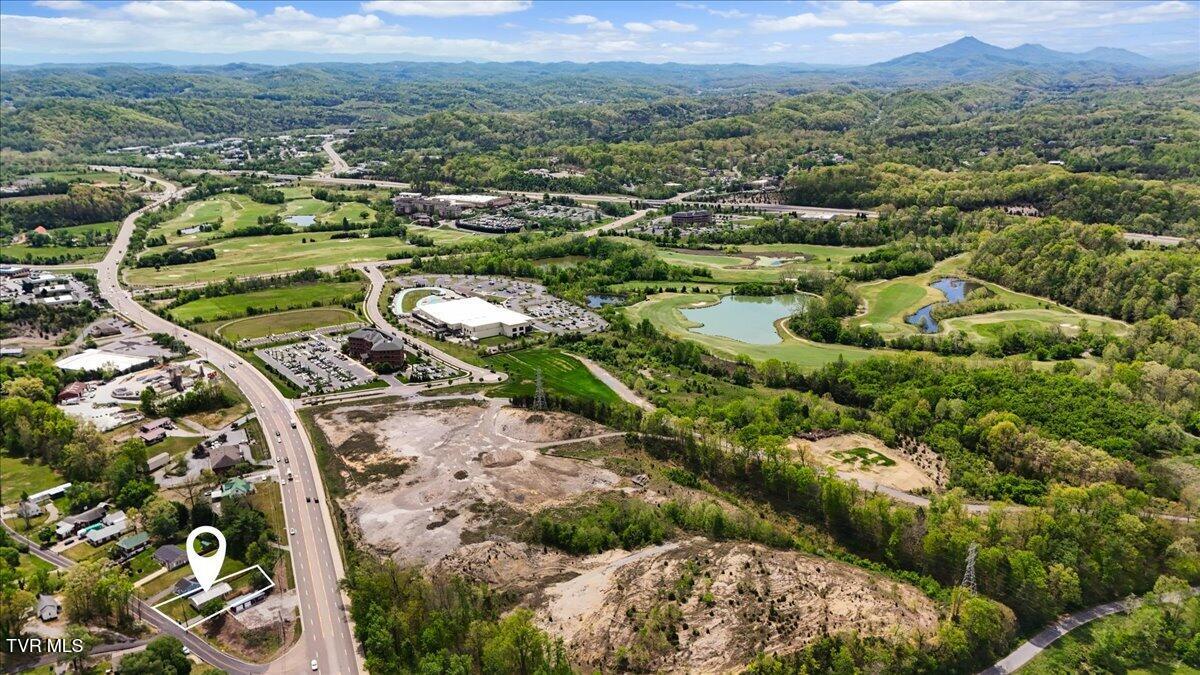1321 Haga Road Kingsport, TN 37660 - Photo 34 of 38 03-DJI_20260417132738_0490_D