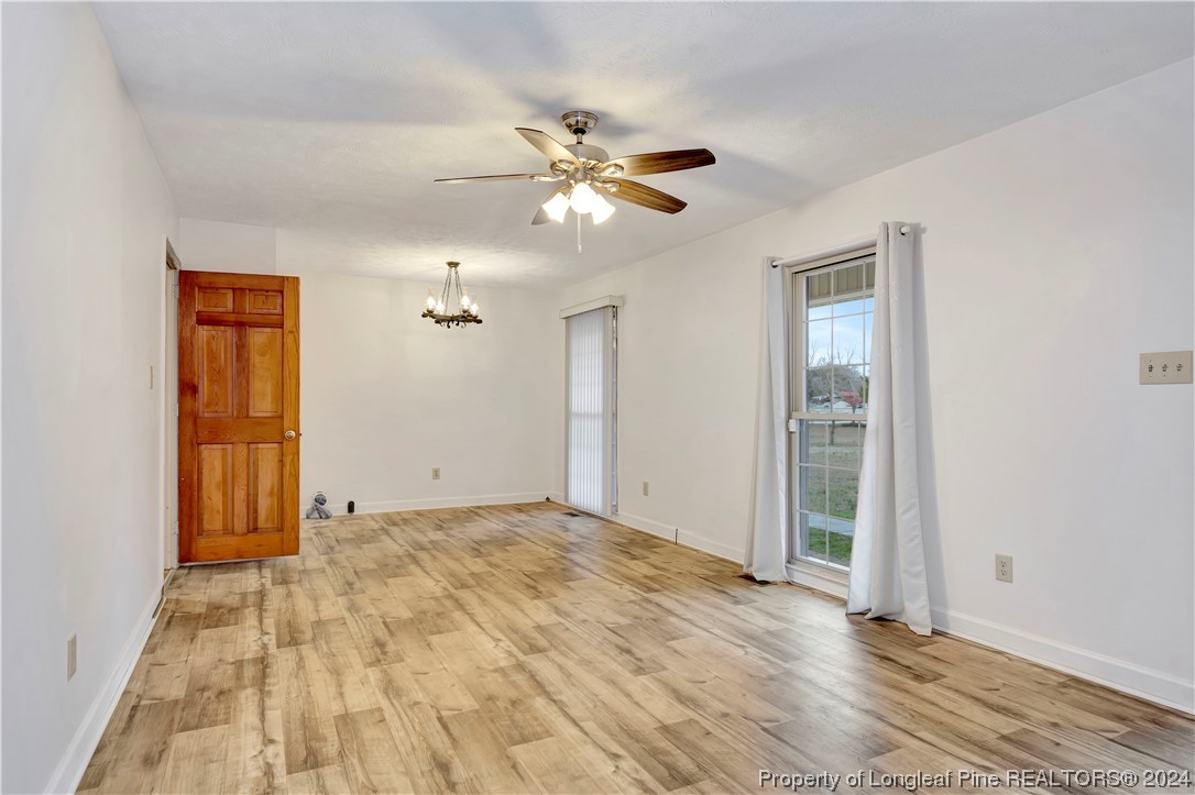 352 Snake Road Lumberton, NC 28358 - Photo 5 of 26 Gallery Image 5