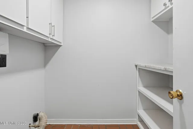 $339,900 | 201 Greenfield Place, Brandon, MS 39047