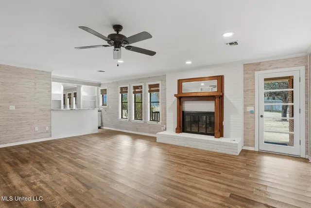 $339,900 | 201 Greenfield Place, Brandon, MS 39047