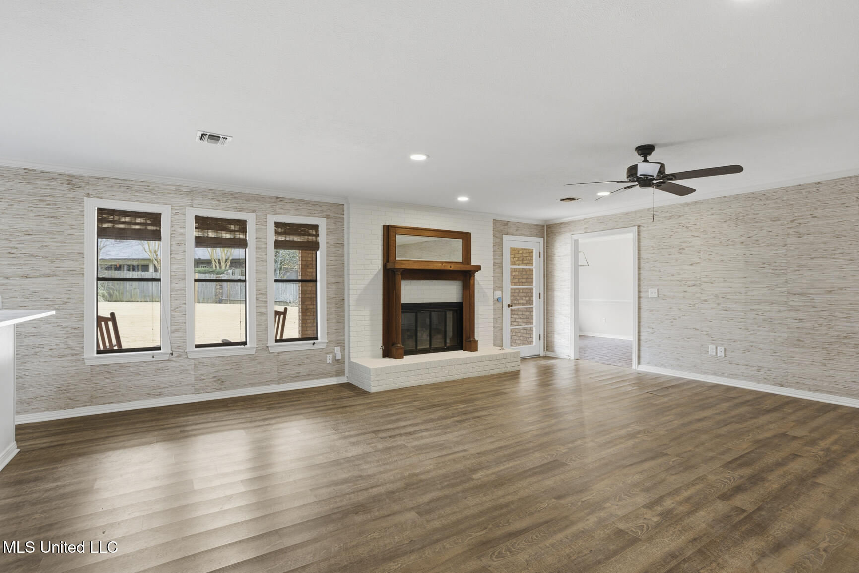 201 Greenfield Place Brandon, MS 39047 - Photo 10 of 39 201 Greenfield Pl-29