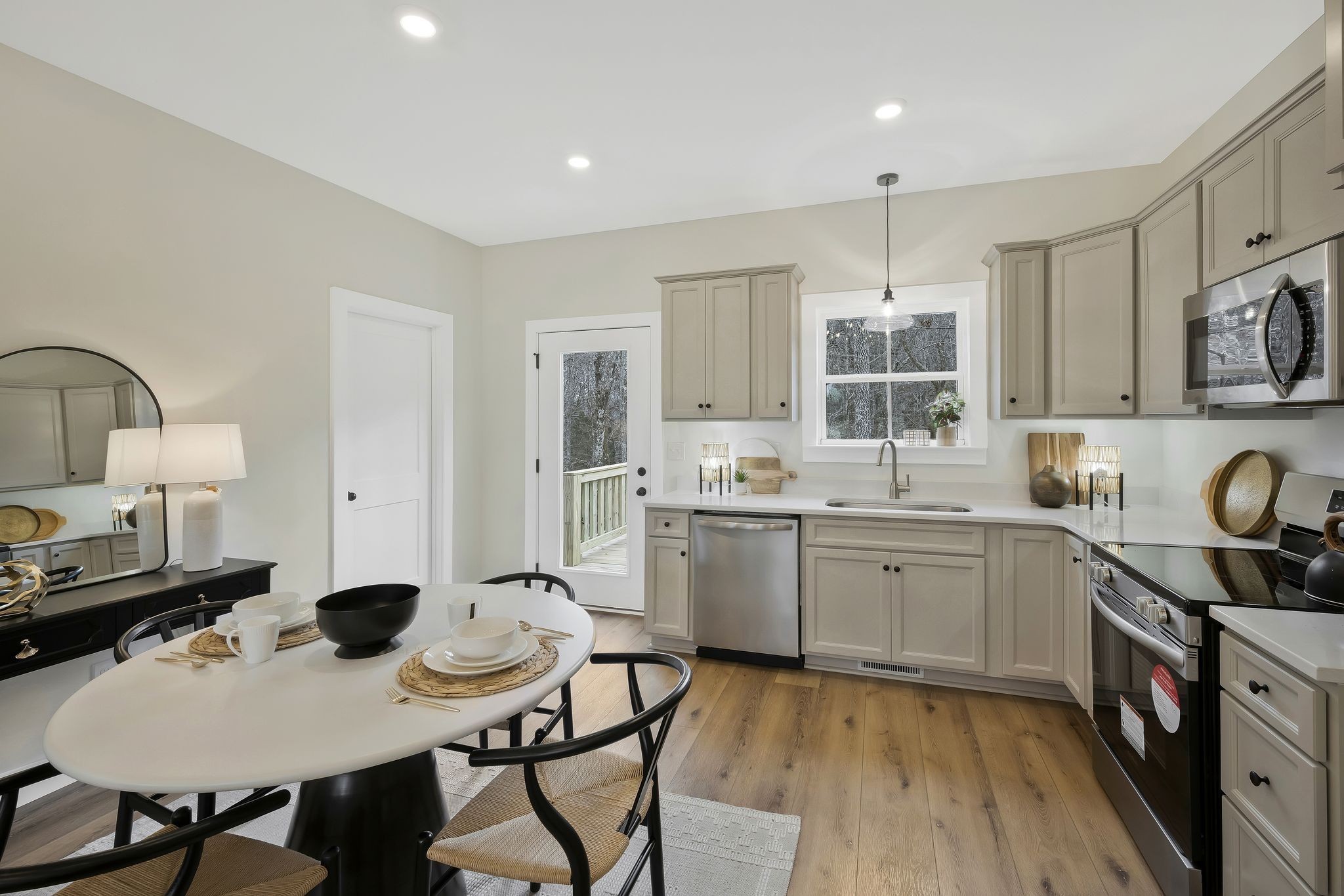 1290 Old County House Road Charlotte, TN 37036 - Photo 13 of 34 Gallery Image 13