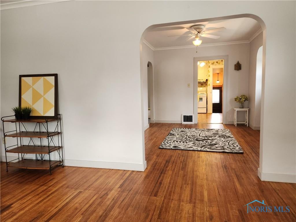 1802 Loxley Road Toledo, OH 43613 - Photo 16 of 27 Photo 16