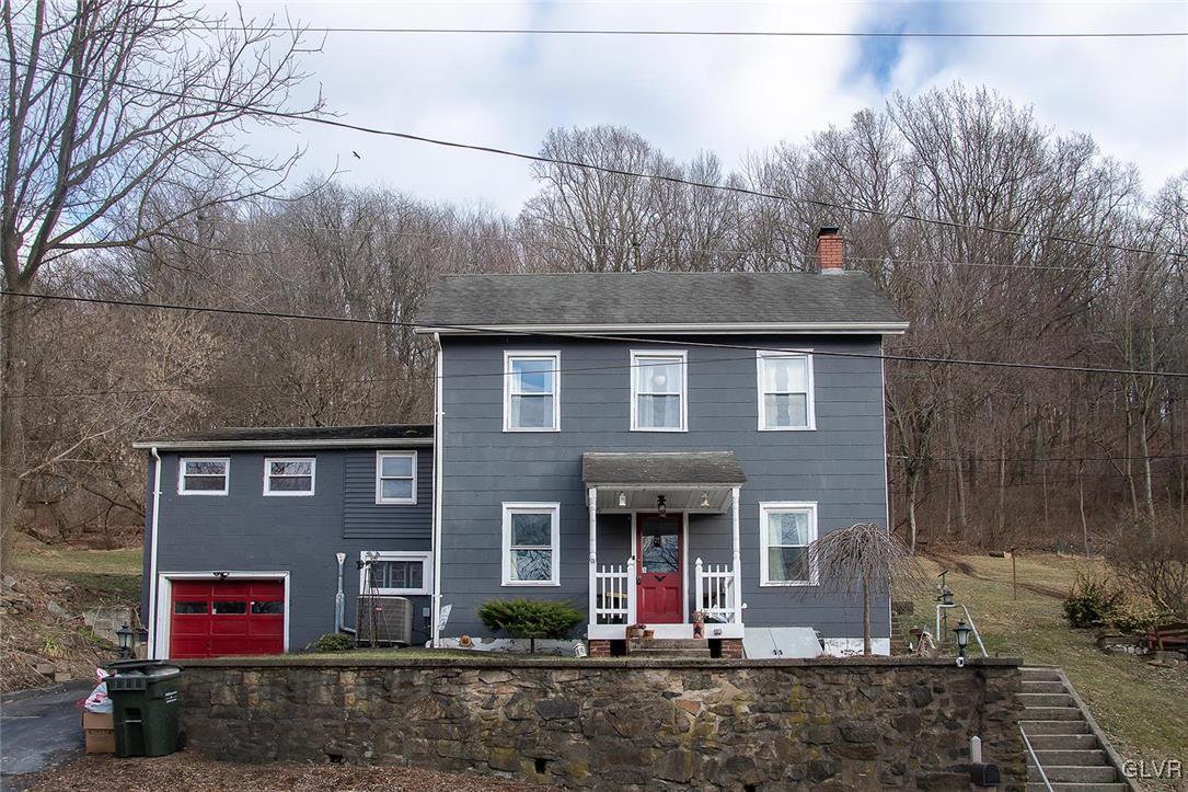 2016 Riverside Drive Bethlehem, PA 18015 - Photo 1 of 26 Gallery Image 1