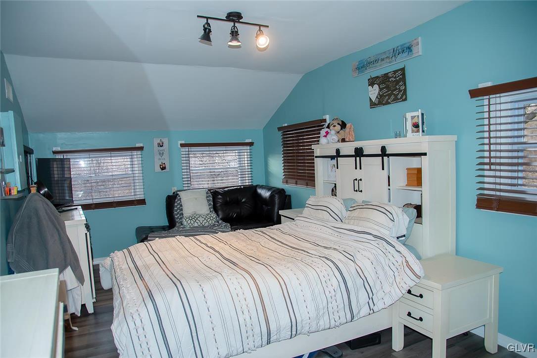 2016 Riverside Drive Bethlehem, PA 18015 - Photo 22 of 26 Gallery Image 22