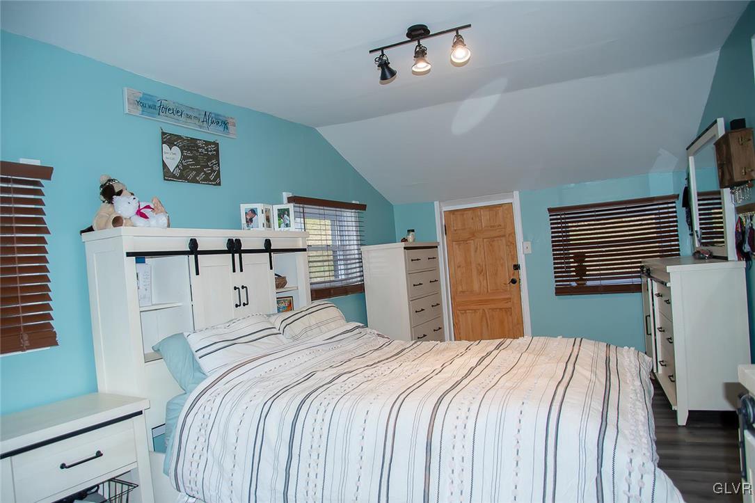 2016 Riverside Drive Bethlehem, PA 18015 - Photo 23 of 26 Gallery Image 23