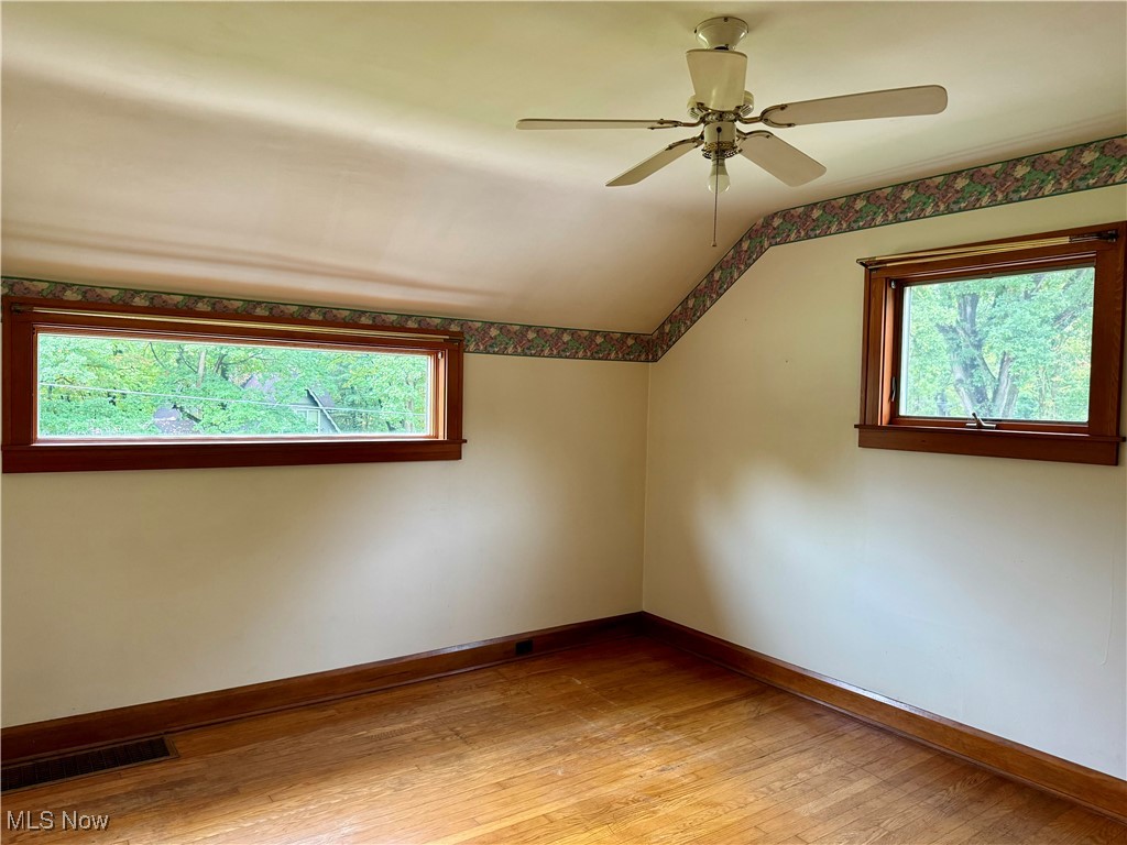 320 Darlington Road Northeast Warren, OH 44484 - Photo 15 of 30 Gallery Image 15