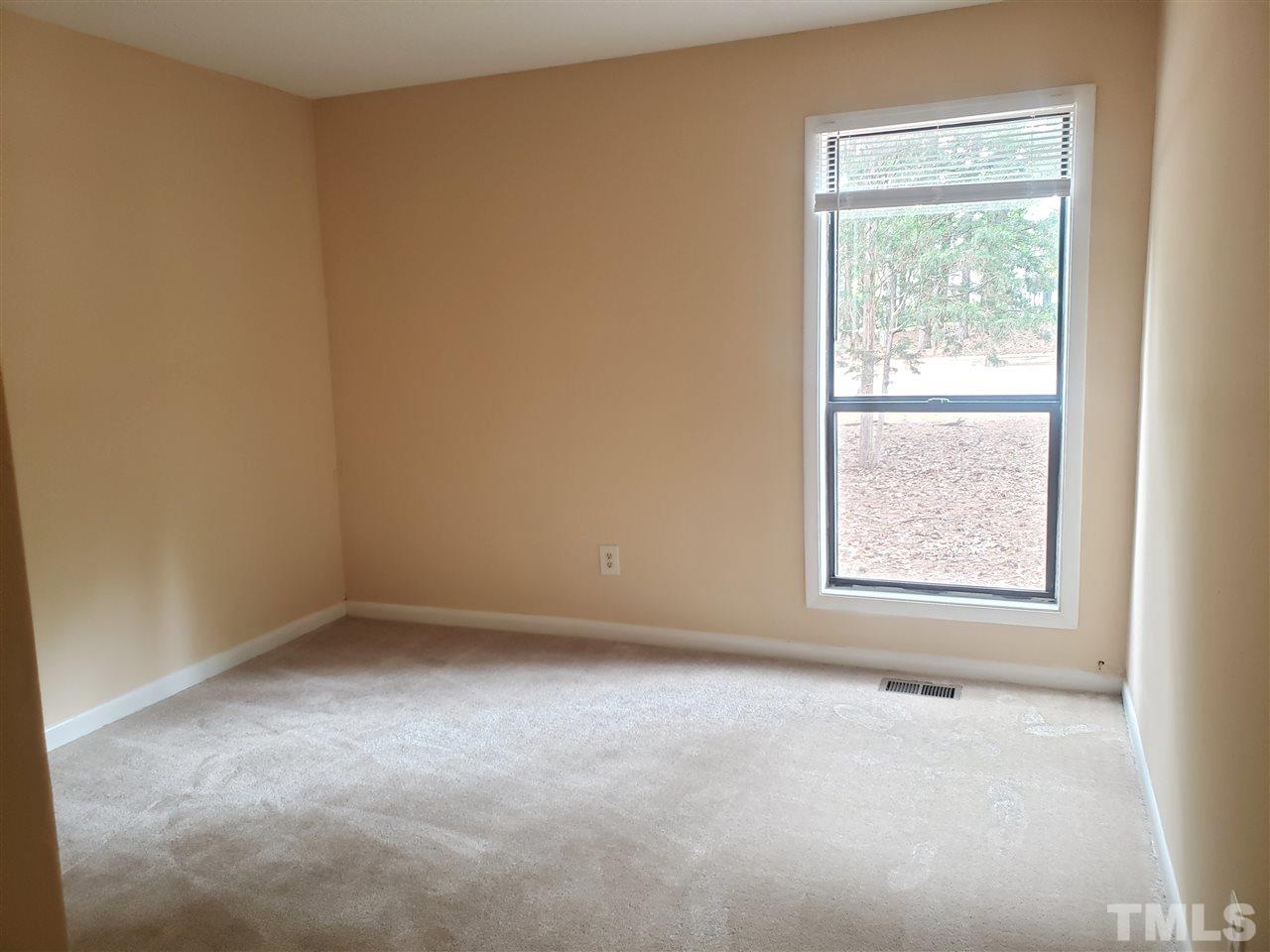 5820 Pointer Drive, Unit 101 Raleigh, NC 27609 - Photo 17 of 23