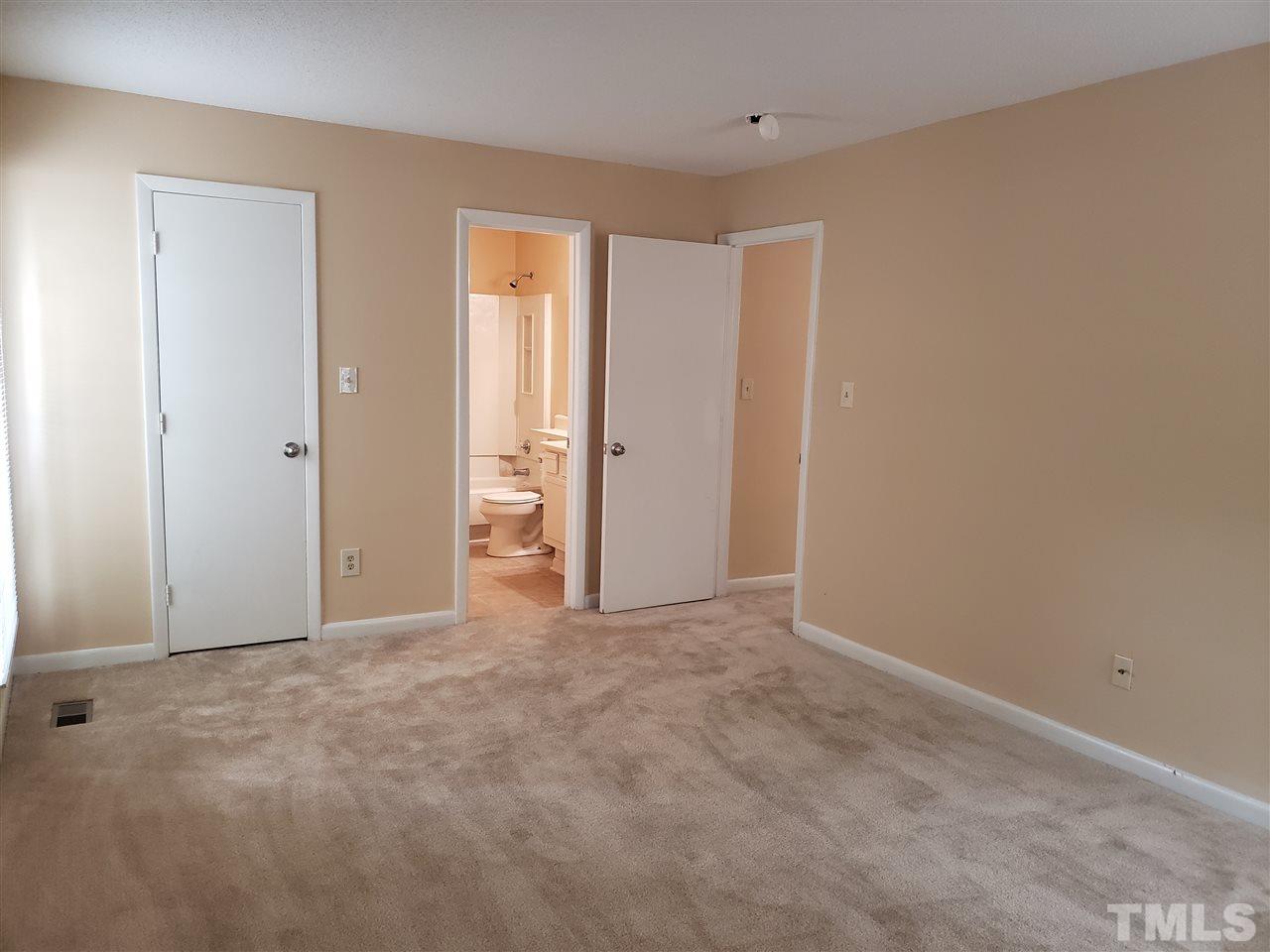 5820 Pointer Drive, Unit 101 Raleigh, NC 27609 - Photo 21 of 23