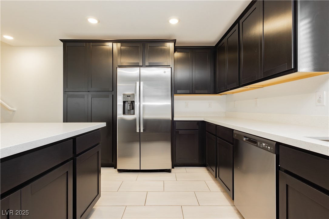 6152 Rathbone Street Las Vegas, NV 89166 - Photo 25 of 39