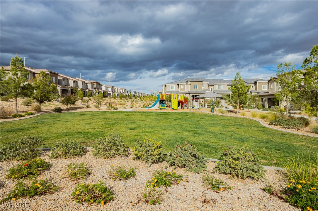 6152 Rathbone Street Las Vegas, NV 89166 - Photo 7 of 39