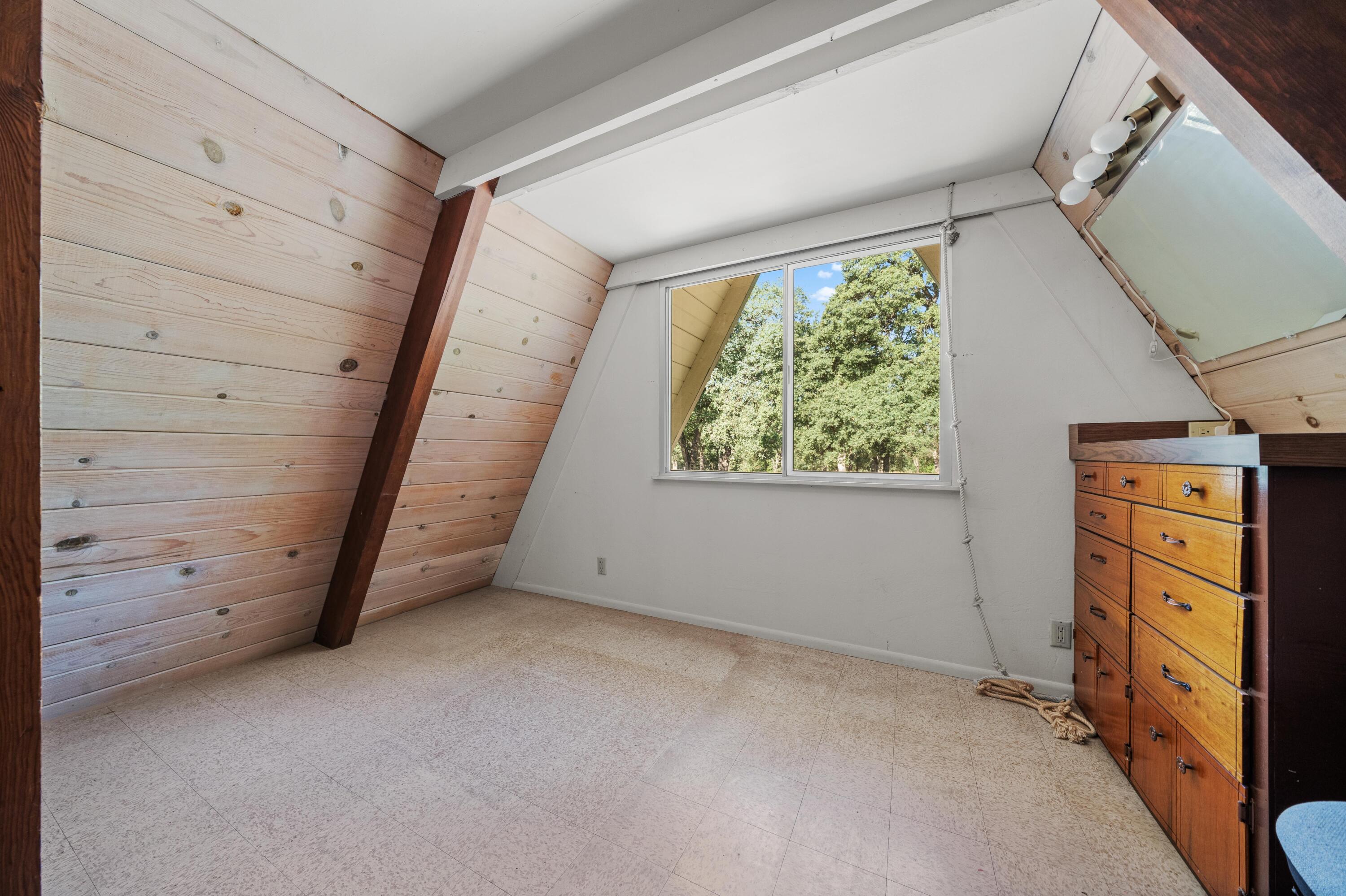 10268 Deschutes Road Palo Cedro, CA 96073 - Photo 17 of 34 IMG-17