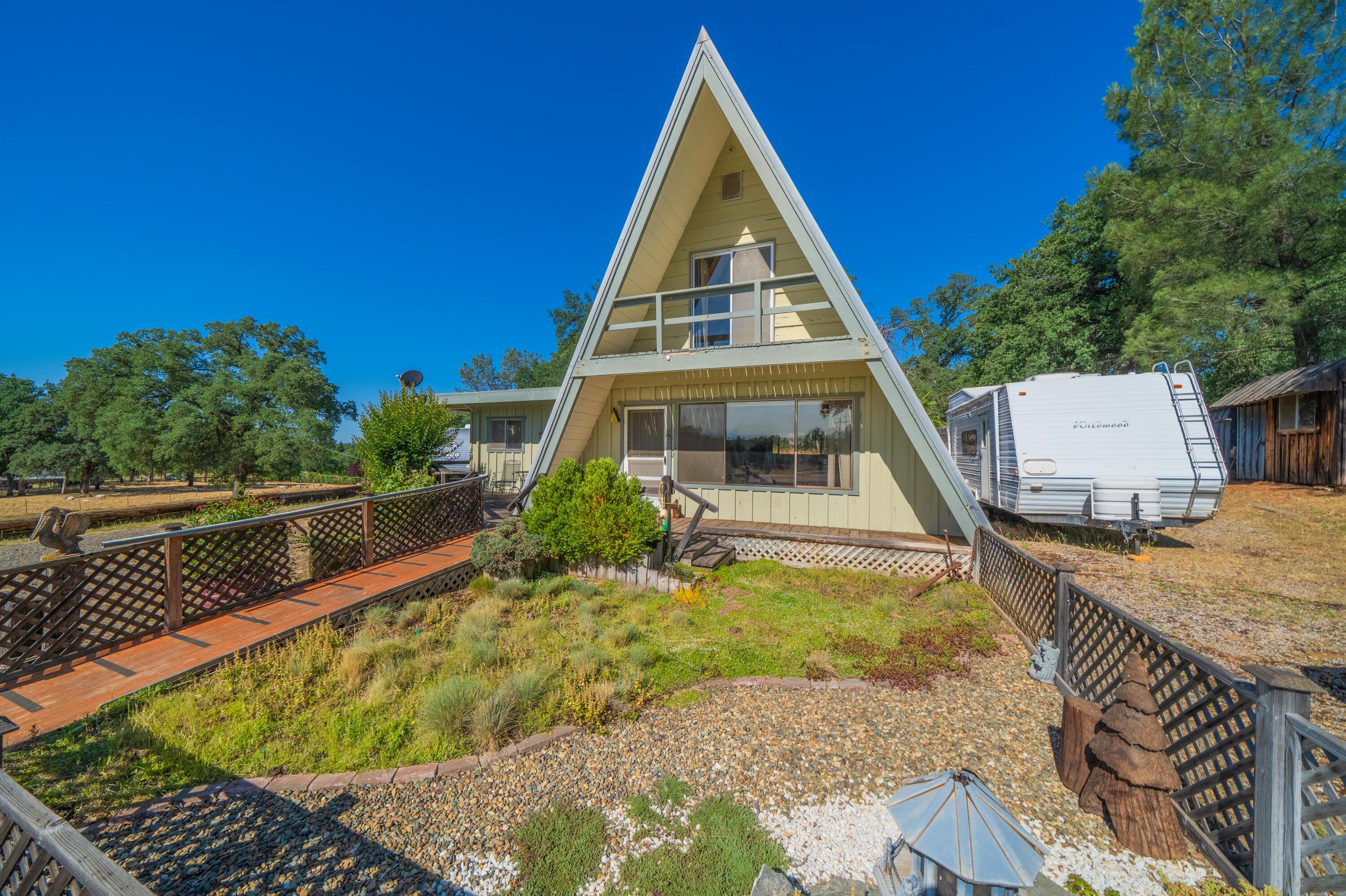 10268 Deschutes Road Palo Cedro, CA 96073 - Photo 3 of 34 IMG-07