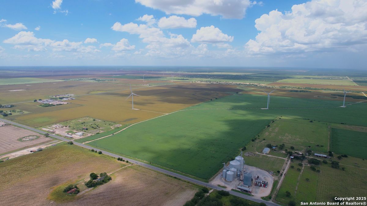 0 Fm 490 Edinburg, TX 78541 - Photo 11 of 15 an aerial view of a houses with outdoor space